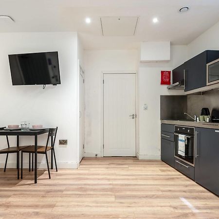 Lovely Studio Apartment In Central Sheffield Esterno foto