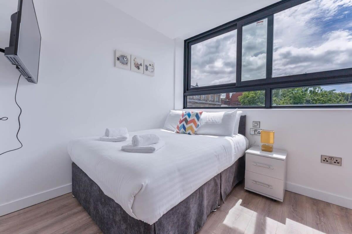 Lovely Studio Apartment In Central Sheffield Esterno foto