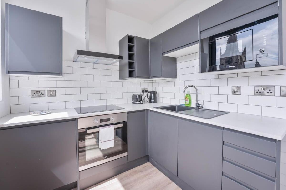 Lovely Studio Apartment In Central Sheffield Esterno foto